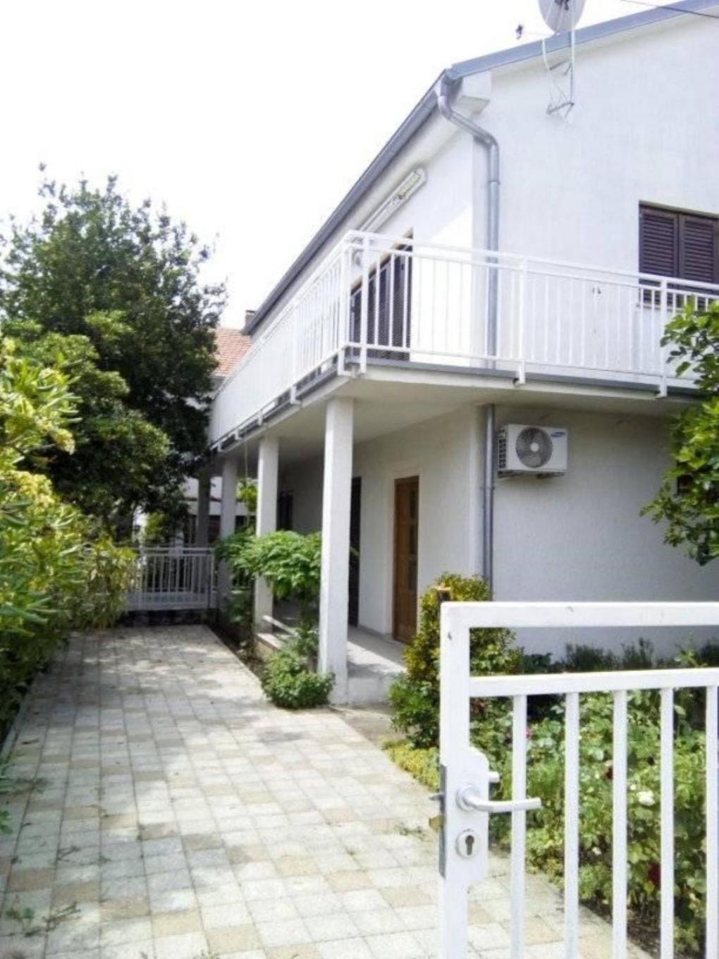 Apartments Vale - 450M To The Beach ヴォディツェ エクステリア 写真